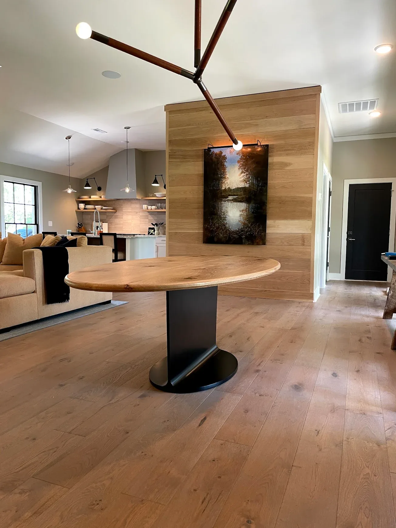 White oak oval dining table photo 1