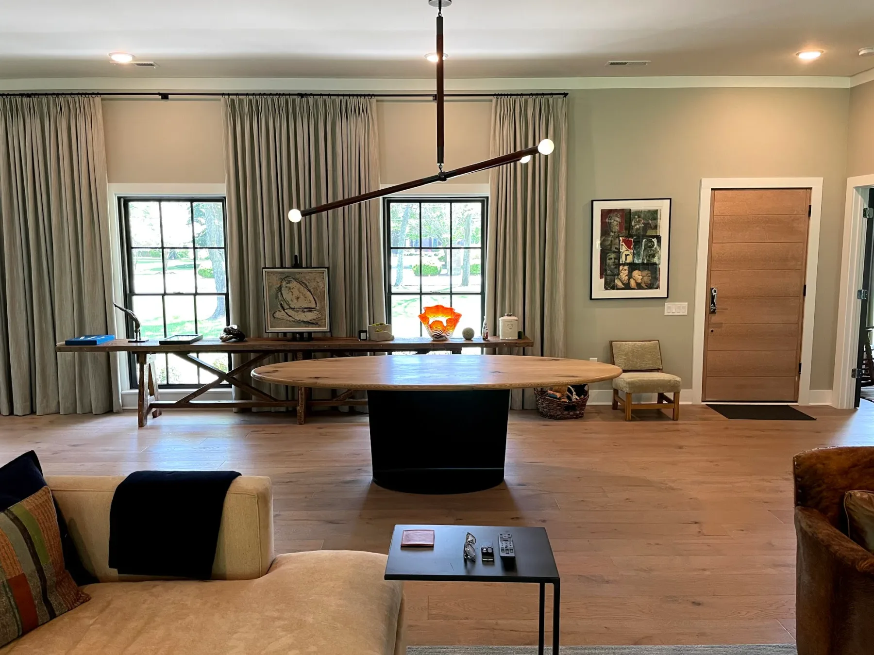 White oak oval dining table photo 3